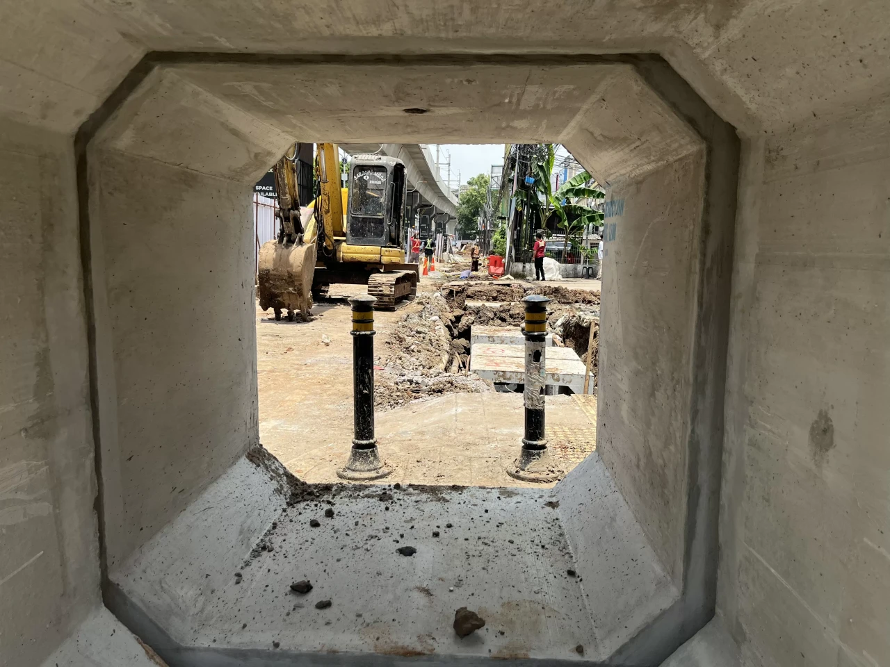 Perbaikan Drainase di...