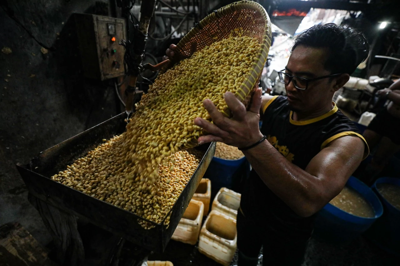 Konsumsi 220 Ribu Ton...