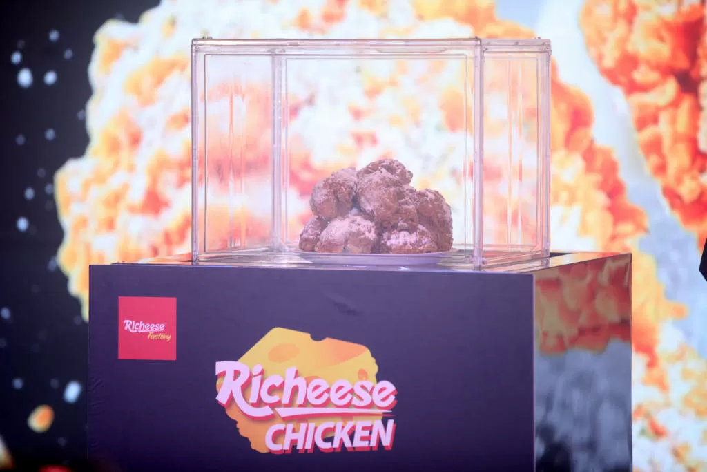 RicheeseGPT, Ajak Cheesemate...