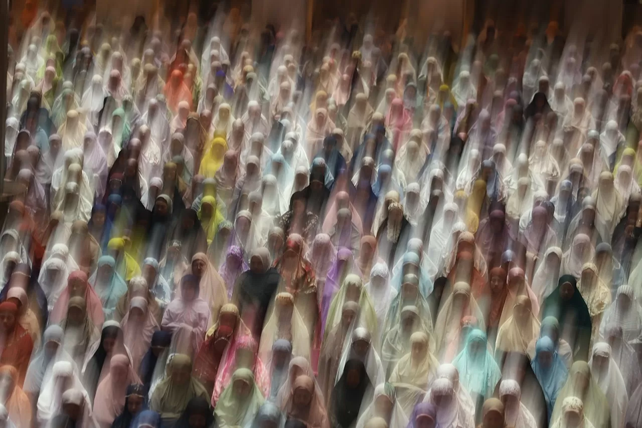 Salat Tarawih Perdana...