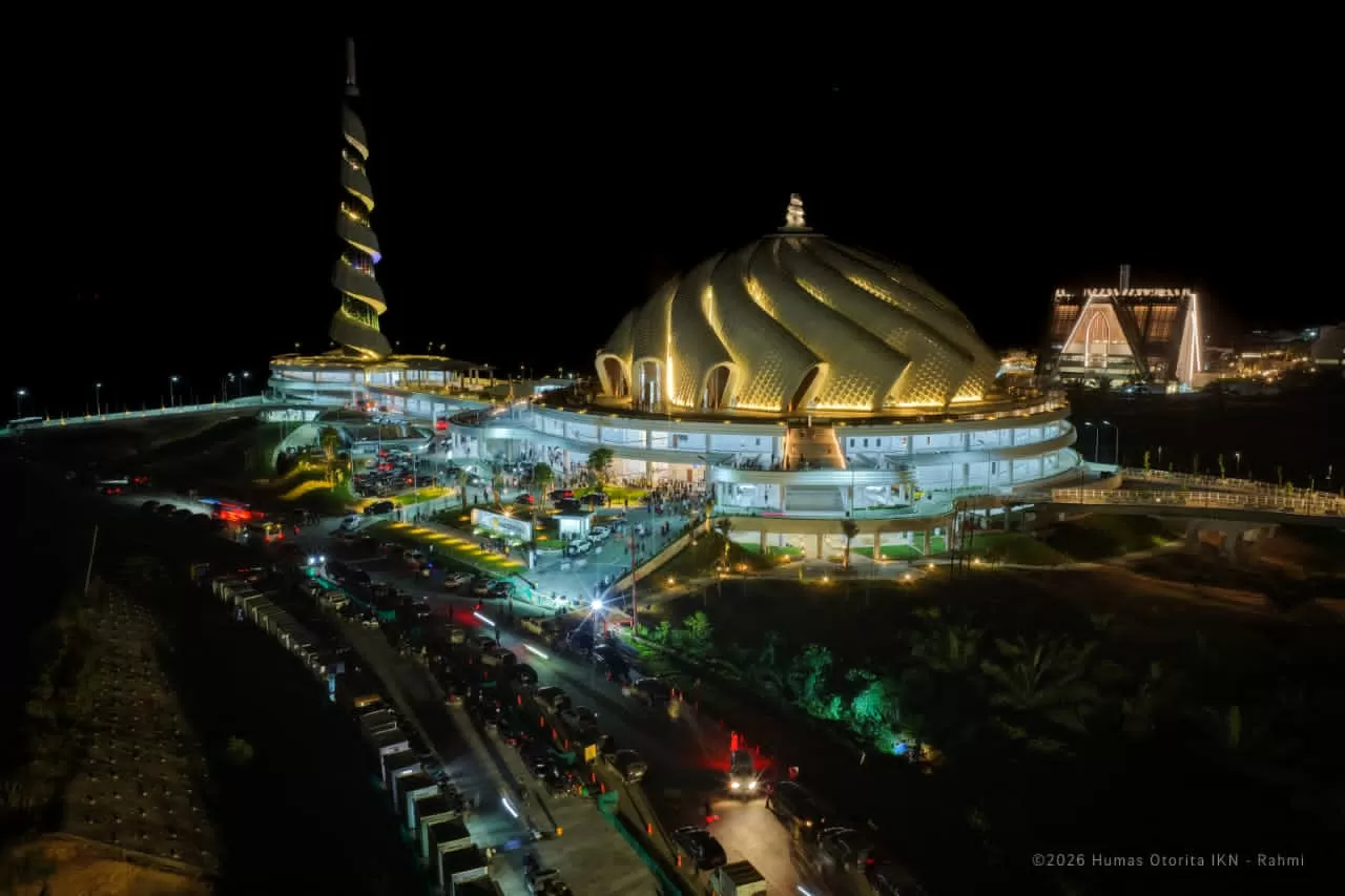 Tarawih Pertama di Masjid...