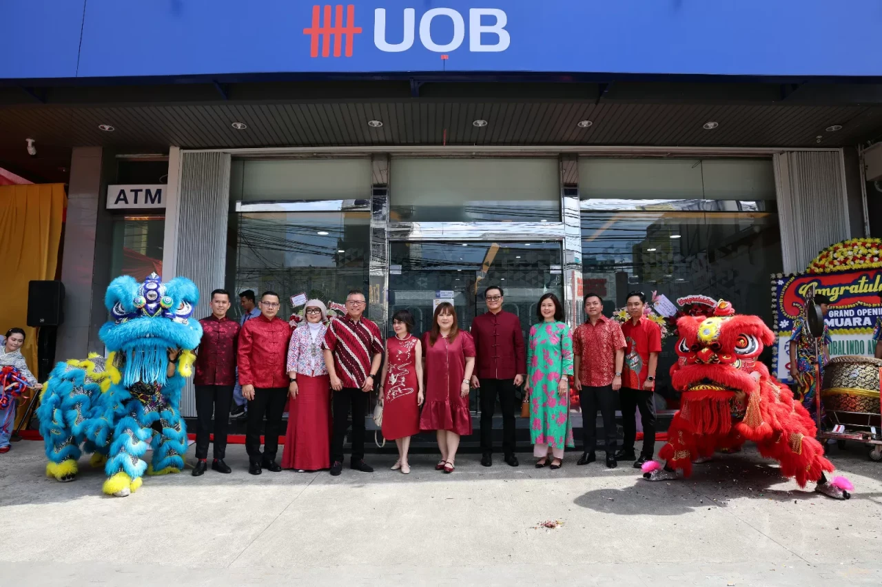 Cabang Modern UOB Hadir...