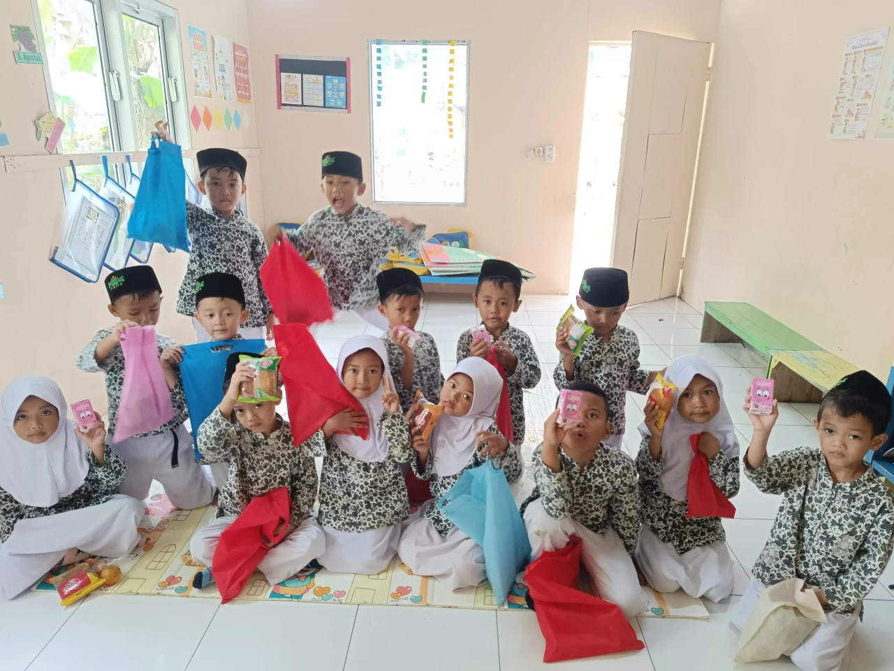 Dampak Ekonomi MBG Dirasakan...