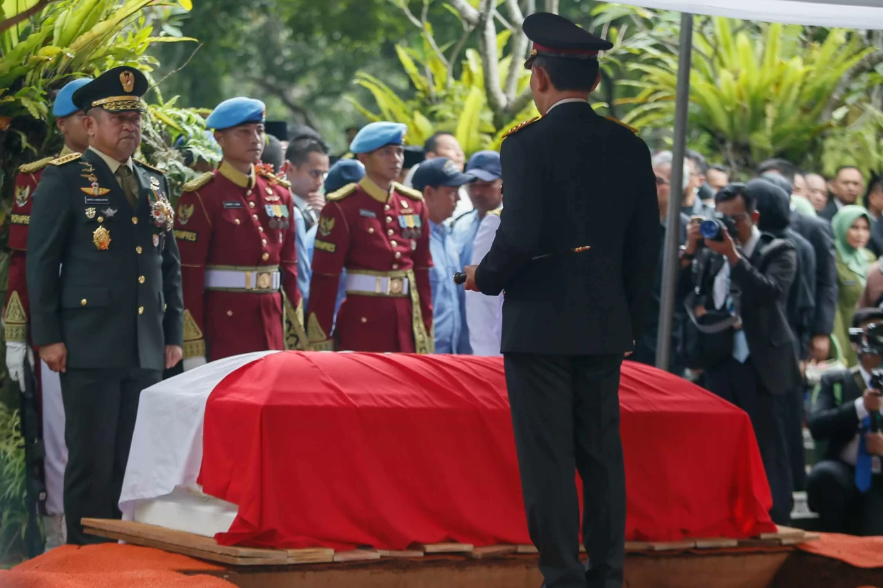 Suasana Haru Pemakaman...