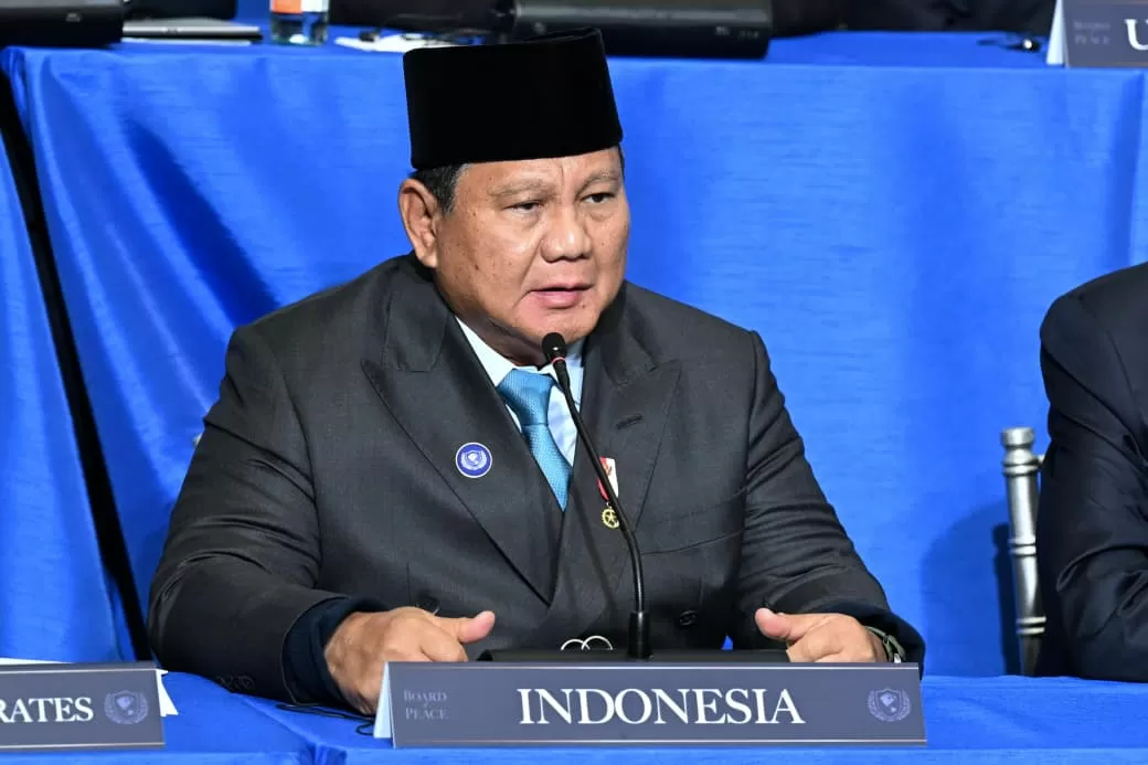 Gabung BOP, Pengamat...