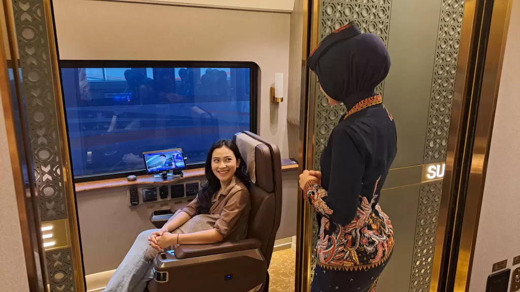 Kereta Suite Class Compartment...