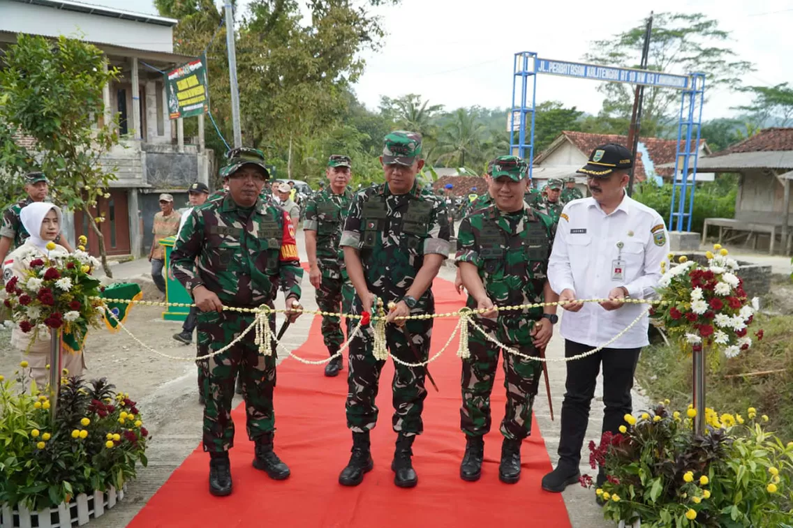 Pangdam IV/Diponegoro...