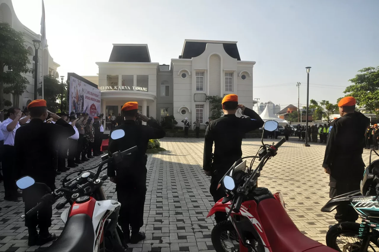 Apel Gelar Pasukan Angkutan...