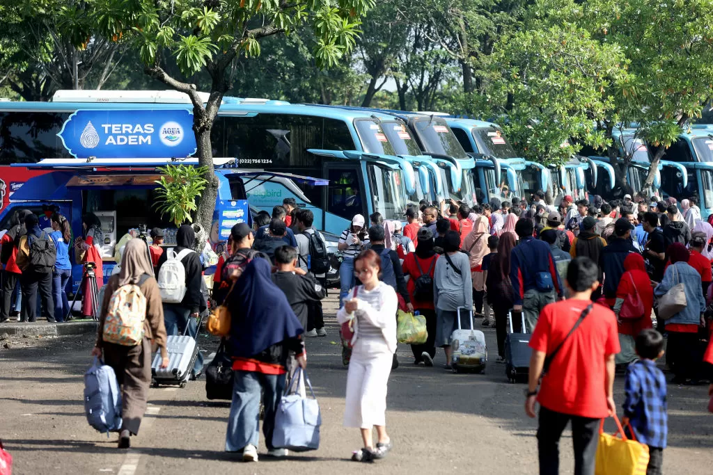 Didukung AQUA, Alfamidi...