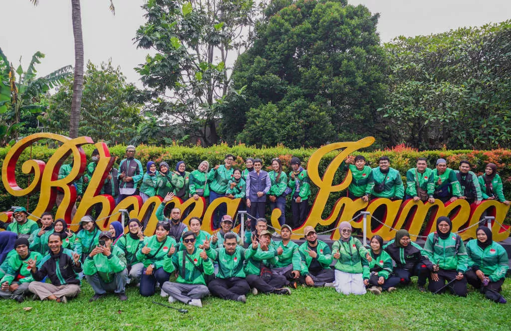 Grab Indonesia Tebar...