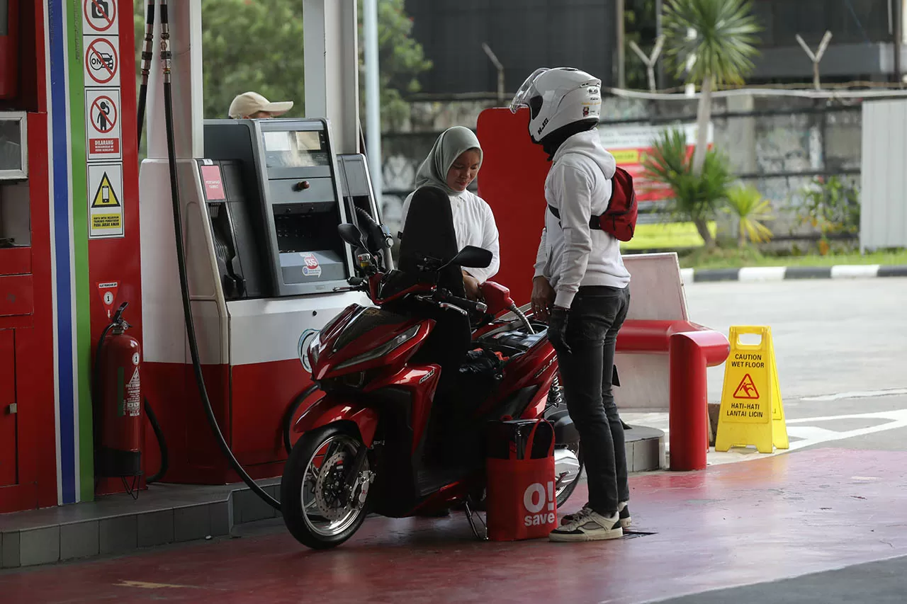 Harga Minyak Dunia Naik,...