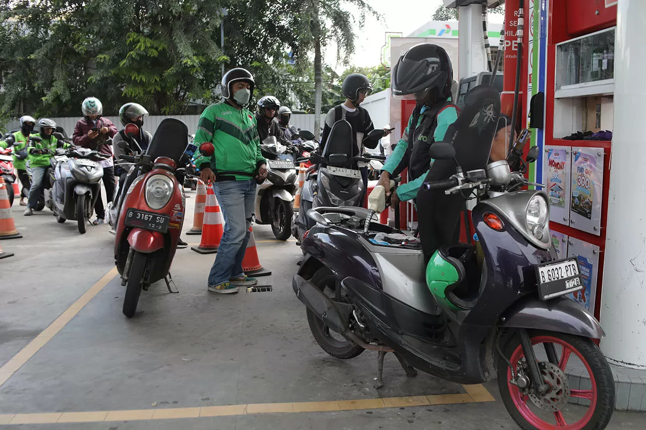 Harga Minyak Dunia Naik,...