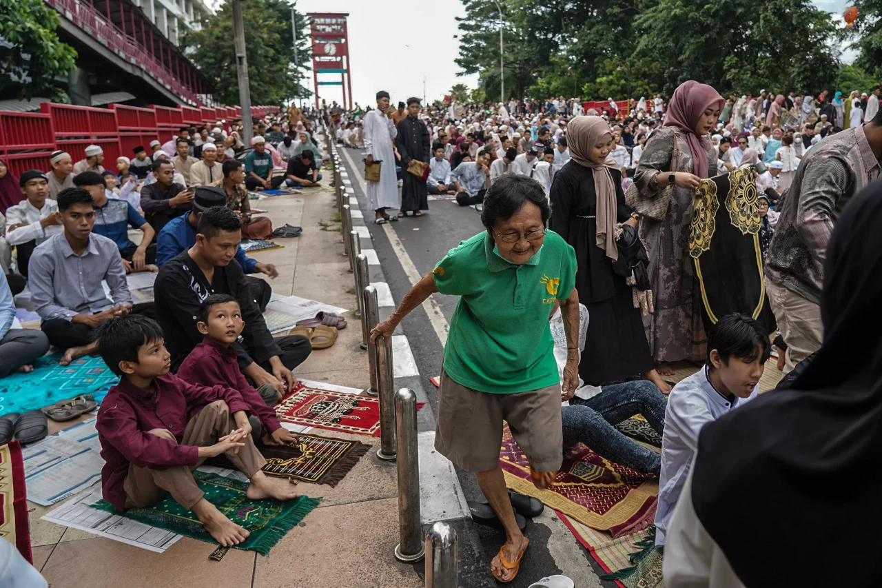 Salat Iduf Fitri di...