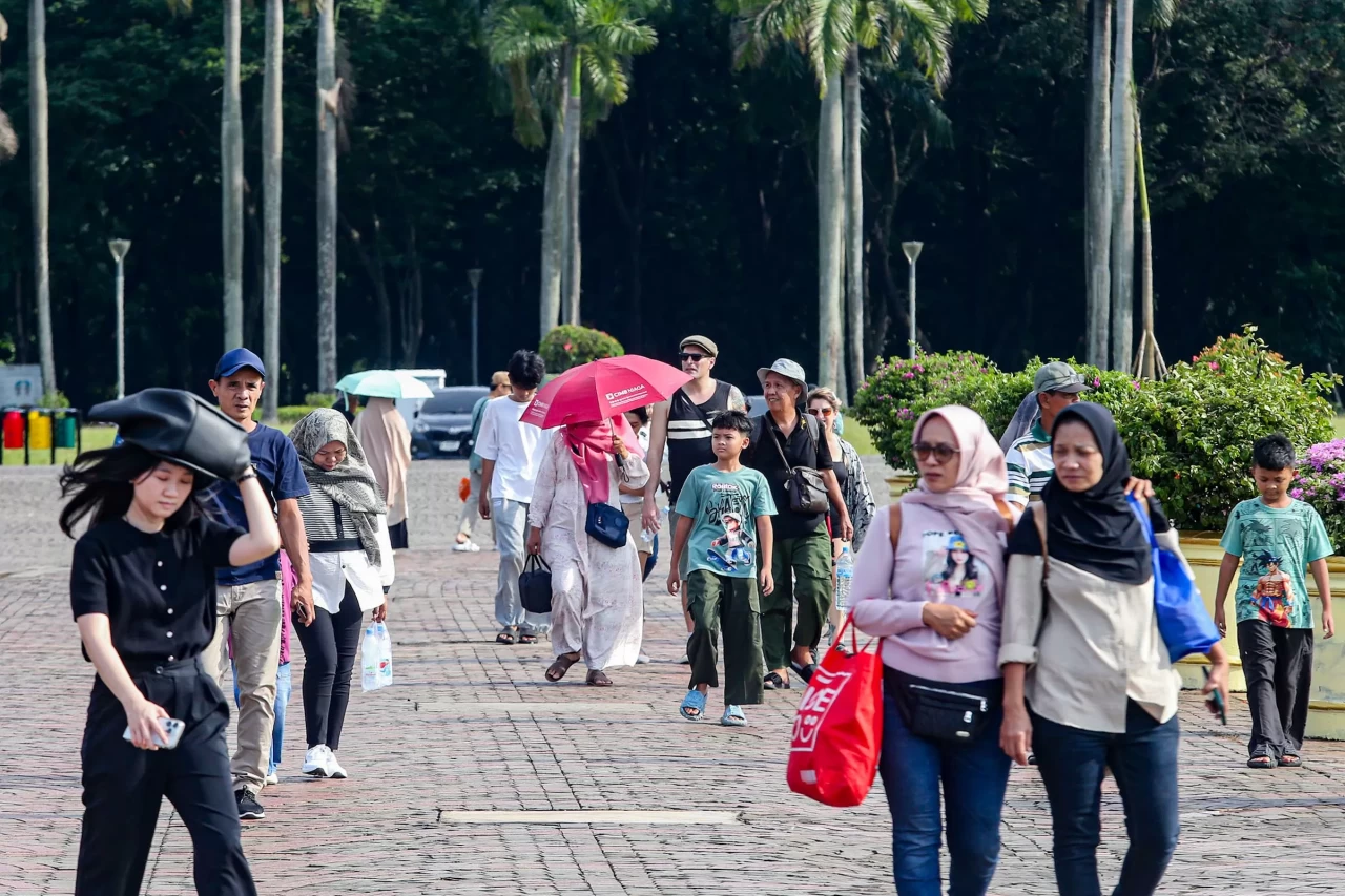 Libur Lebaran di Monas,...