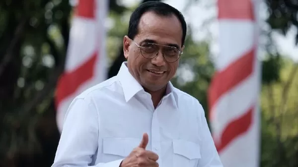 Mantan Menhub Beri Kesaksian...