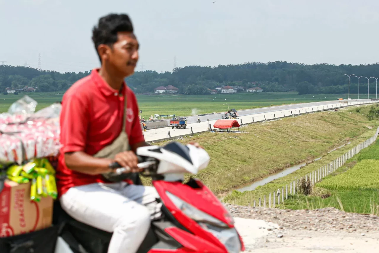 Tol Japek II Selatan...