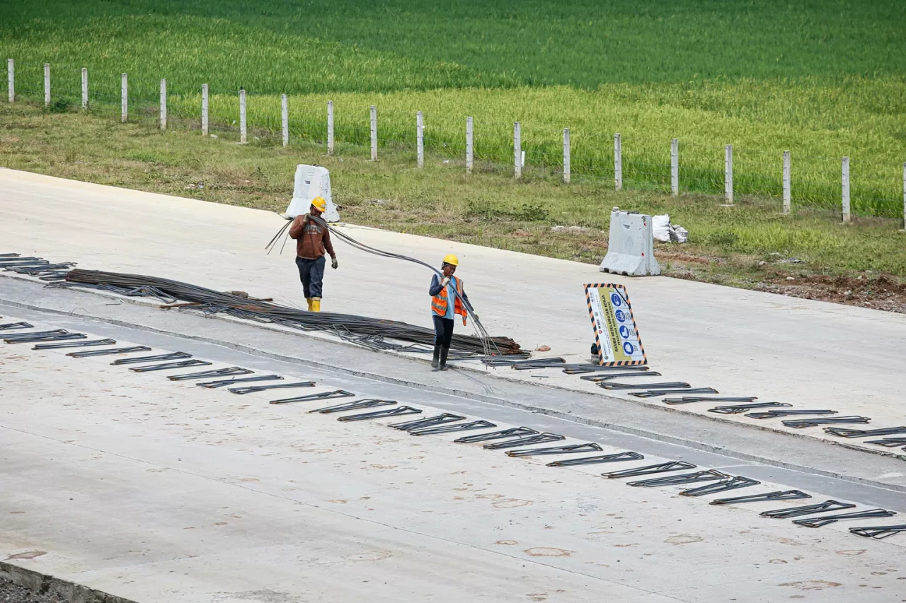 Tol Japek II Selatan...