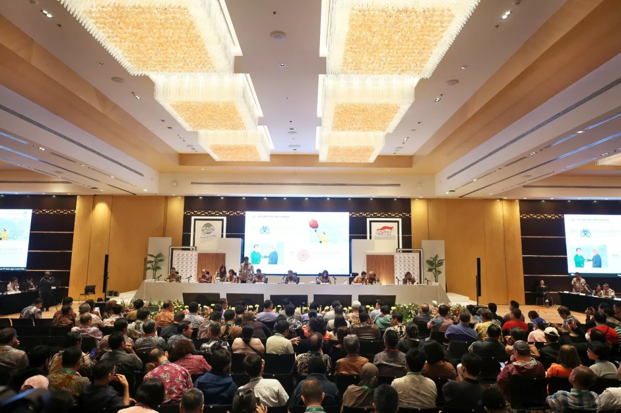 Astra Agro Lestari Naikkan...