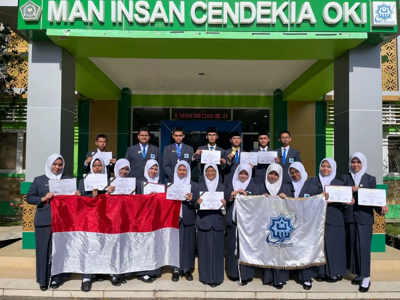 MAN IC OKI Peringkat...