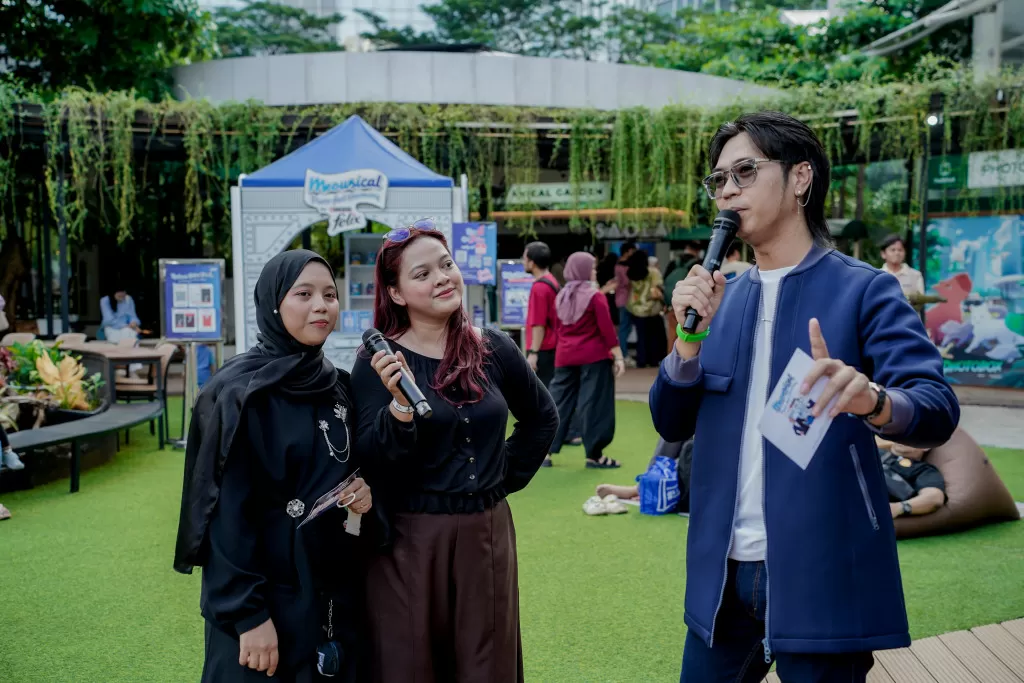 FELIX Intimate Concert:...