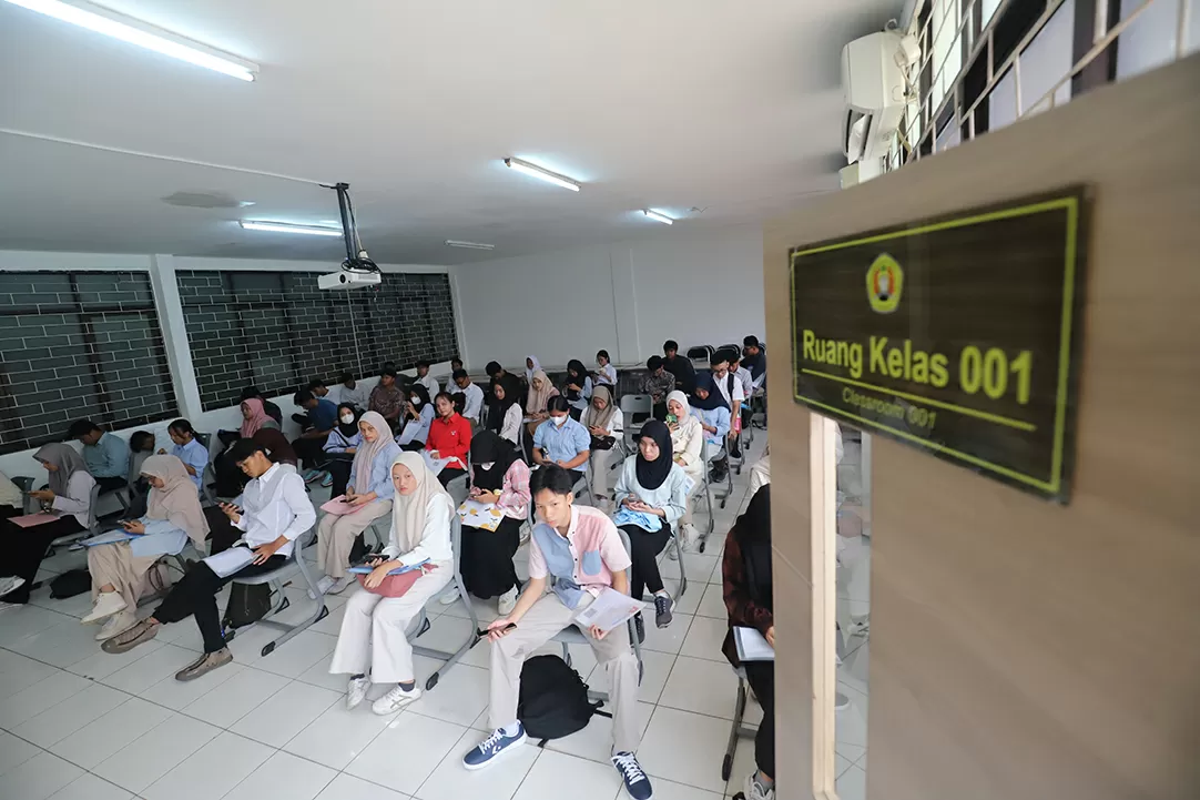 Ratusan Ribu Peserta...