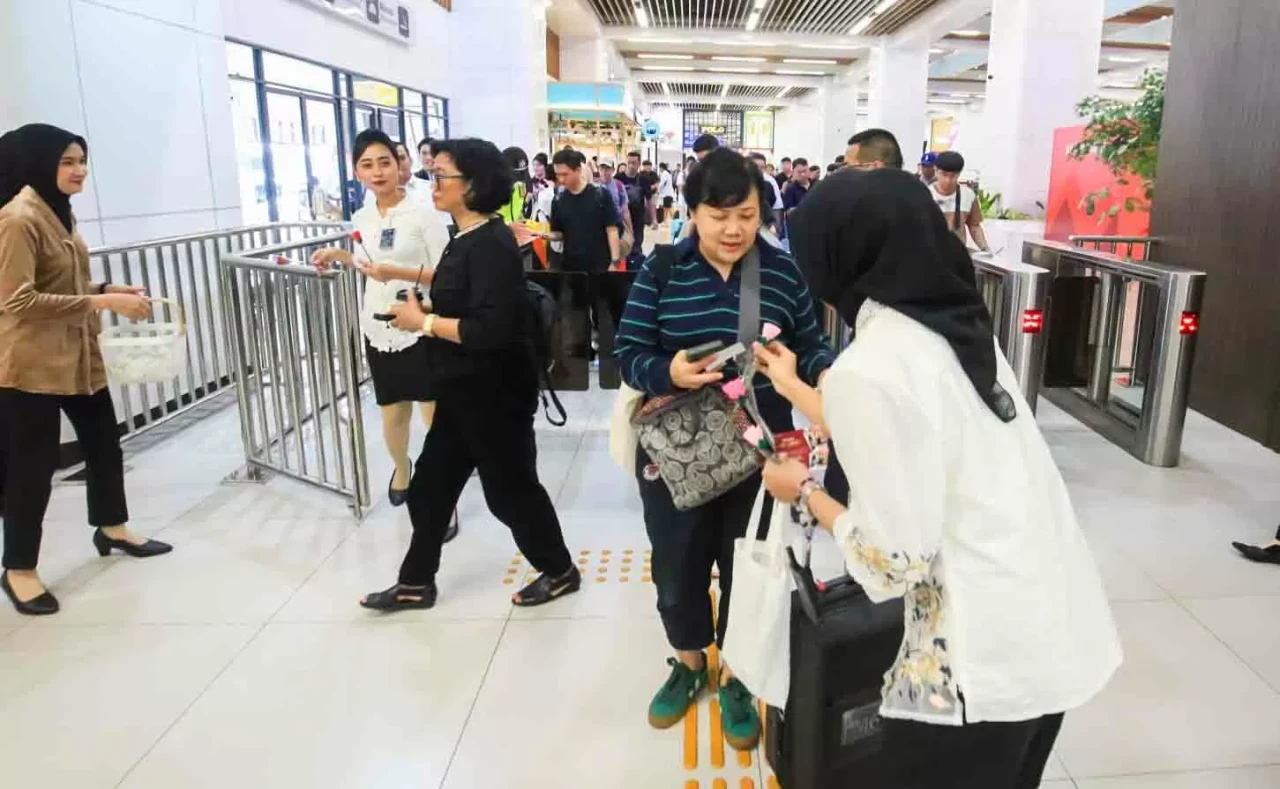 Peringati Hari Kartini,...