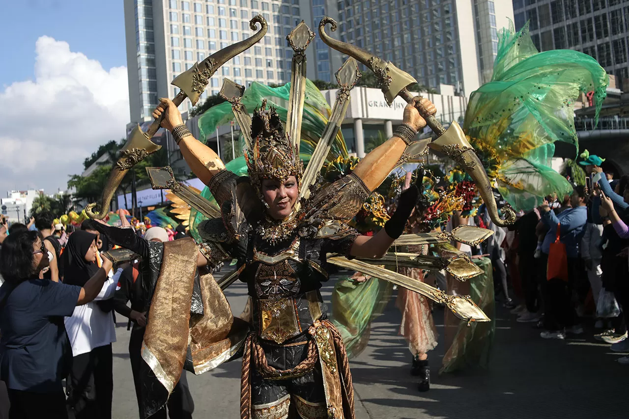 Kolaborasi Lintas Seni...