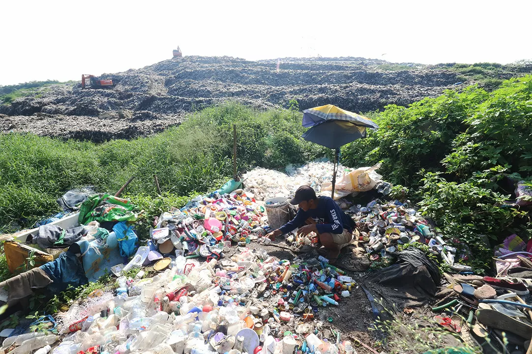 Parah! Sampah TPA Cipayung...