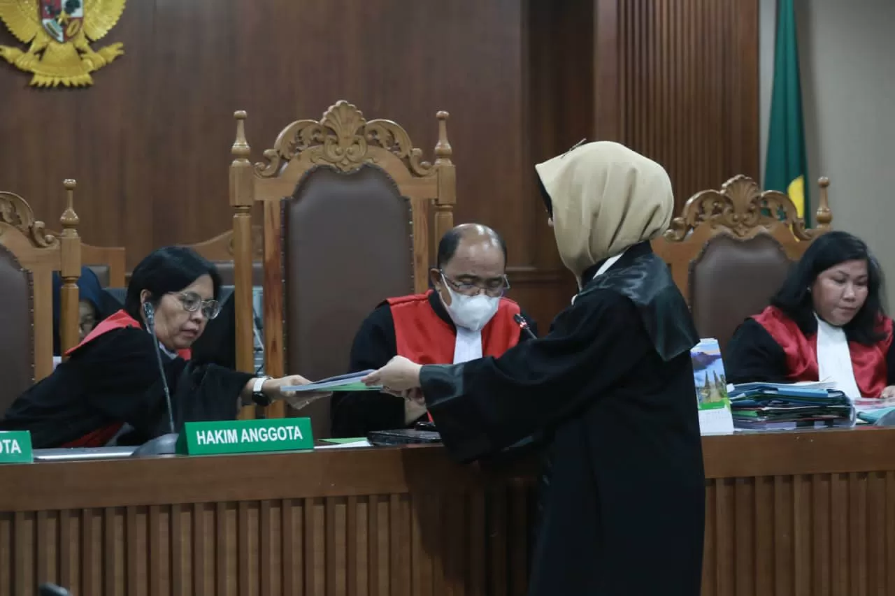 Respons Diskusi KPK,...