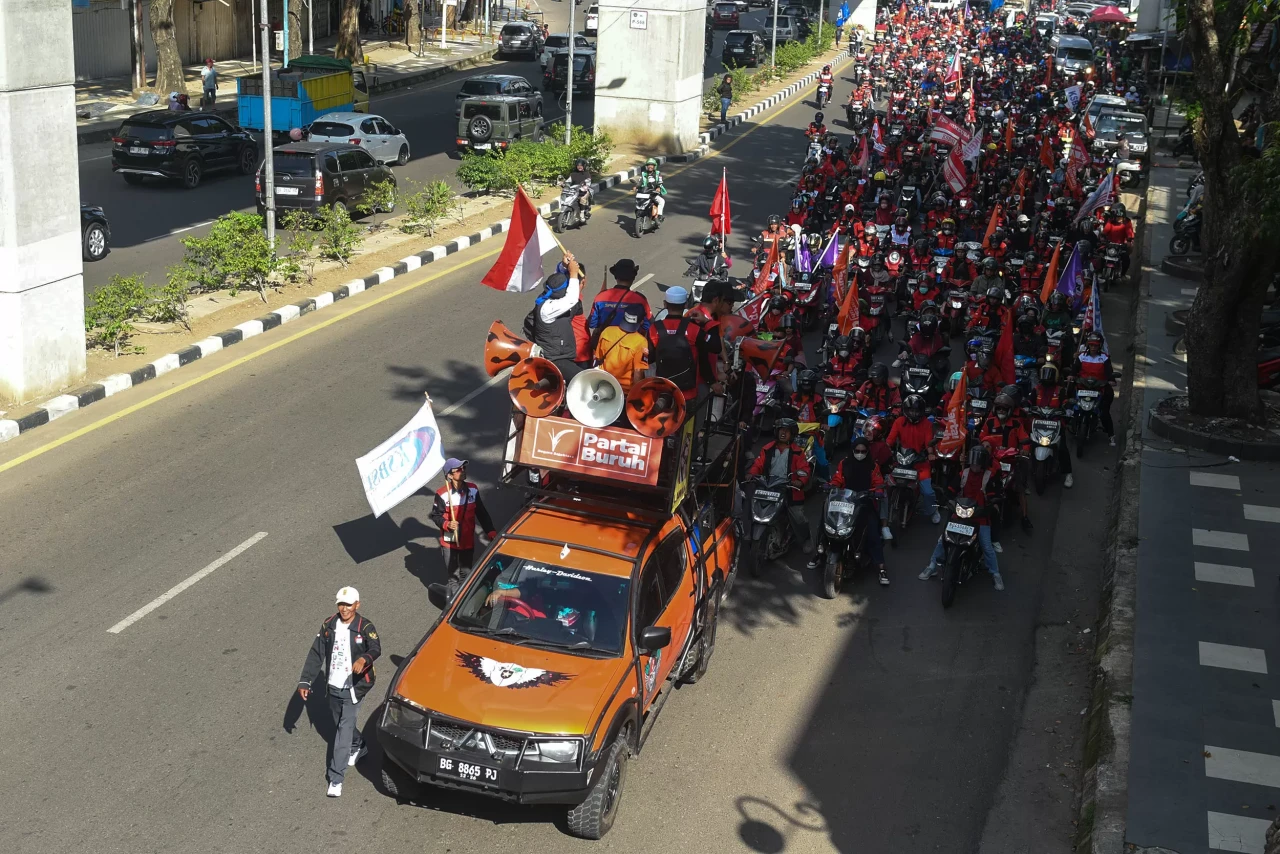Potret Aksi Hari Buruh...