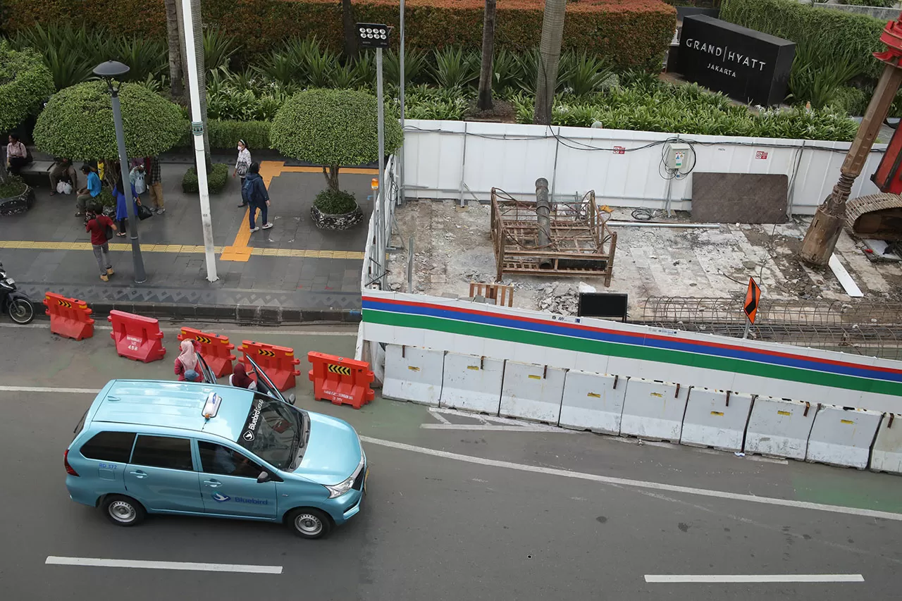 Proyek MRT Bundaran...