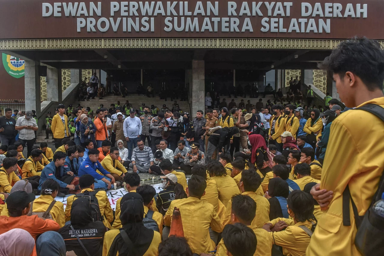 Potret Aksi Mahasiswa...