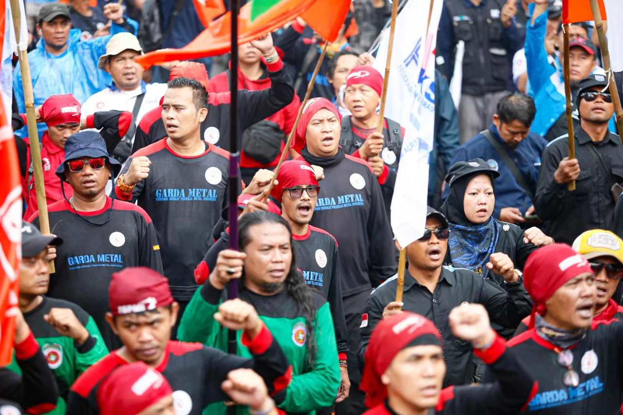 Buruh Desak Pemerintah...