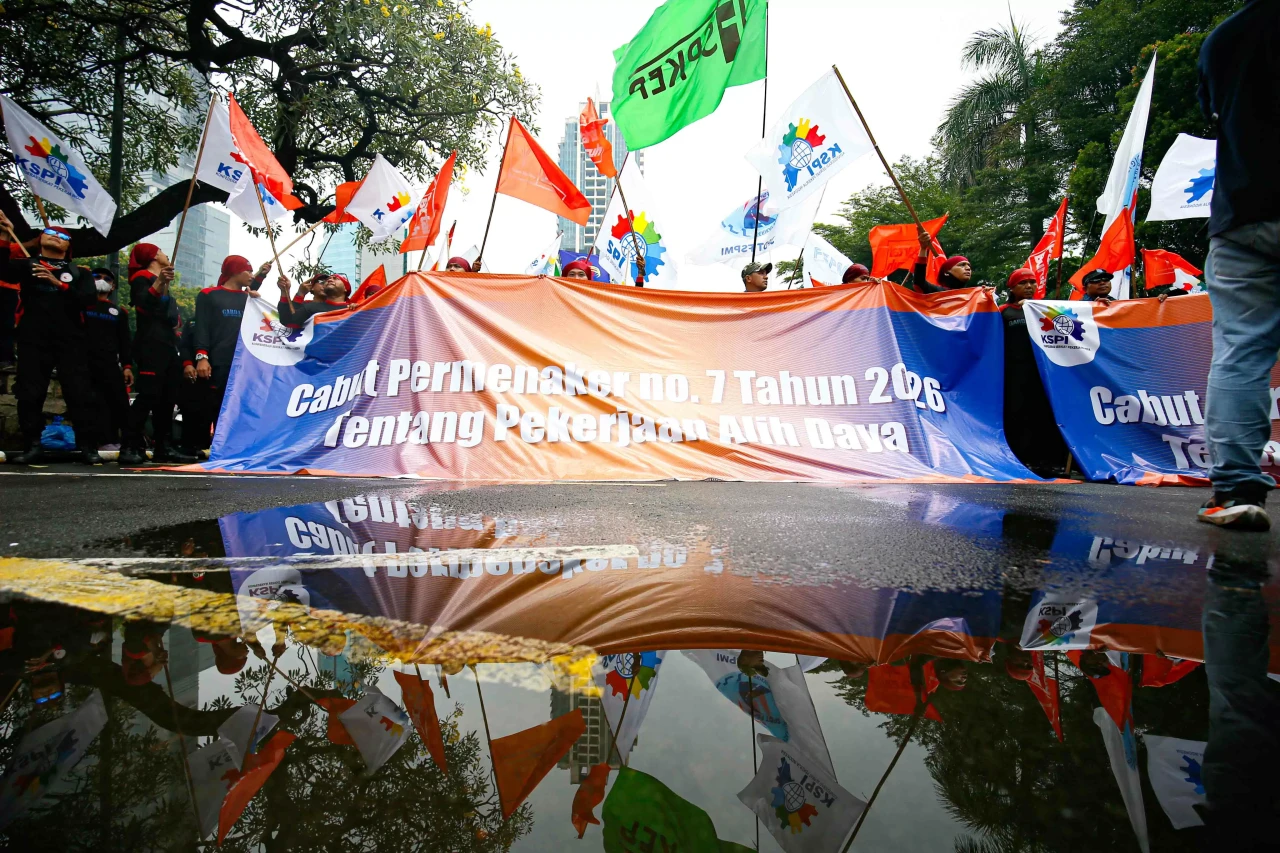 Buruh Desak Pemerintah...