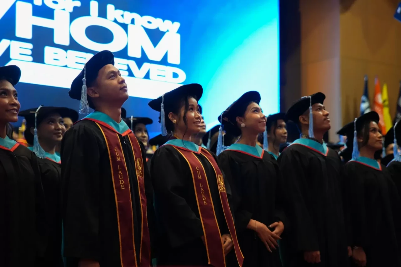 Universitas Pelita Harapan...
