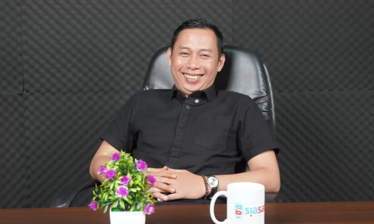 Pengamat Ekonomi: Pelemahan...