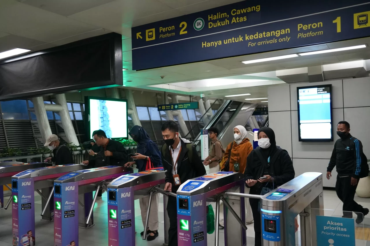 Libur Panjang 14–17...