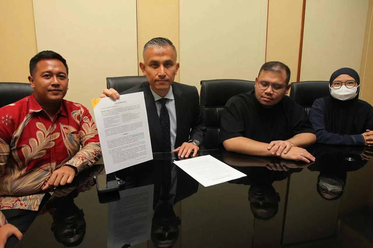 Ibam dan Kuasa Hukum...