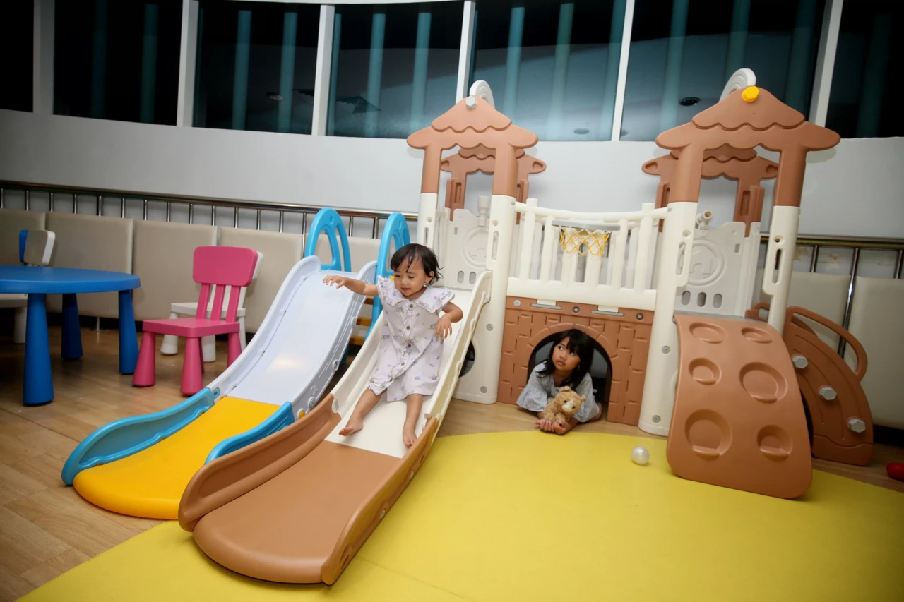 Serunya Staycation Keluarga...