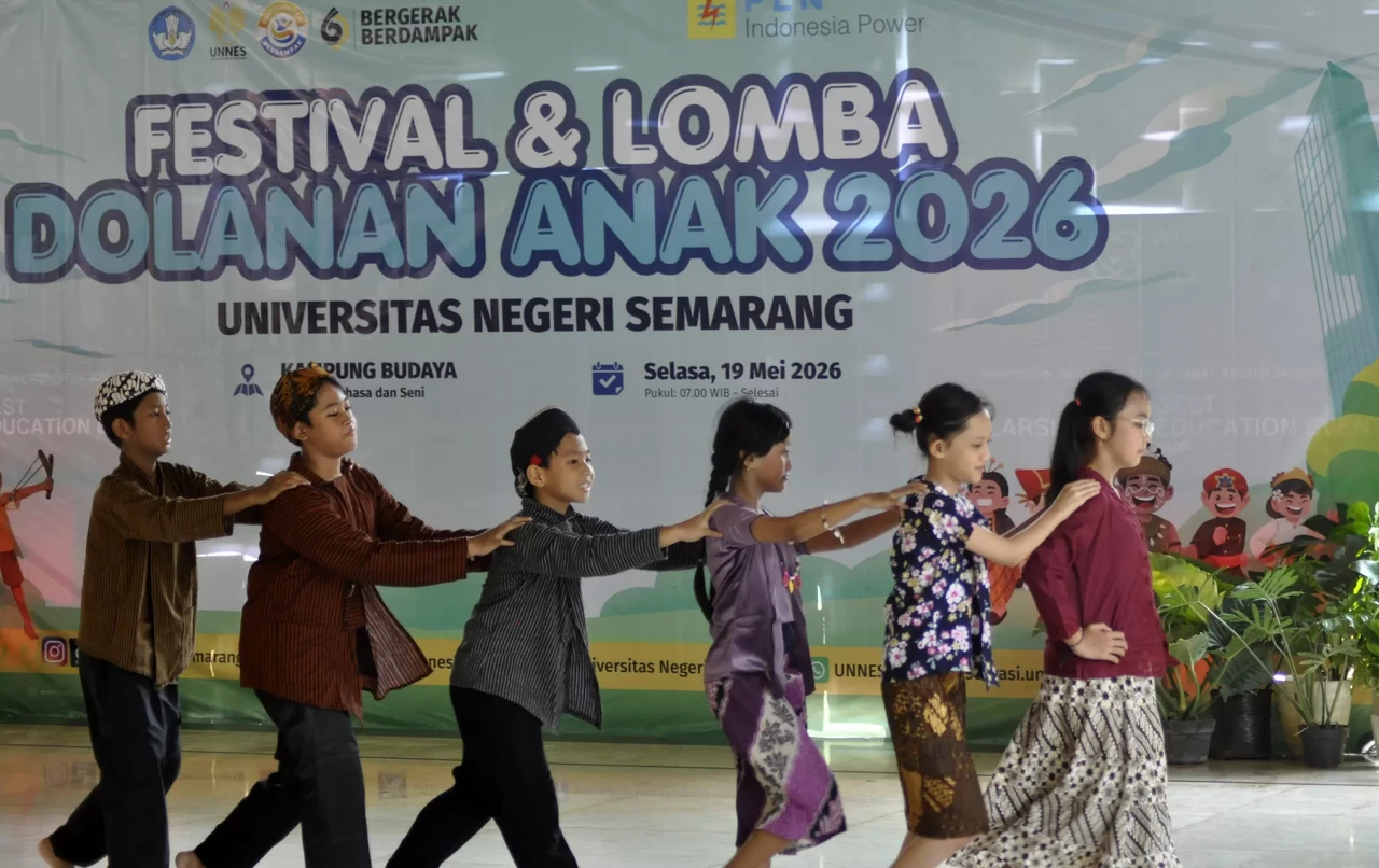 Potret Keseruan Festival...
