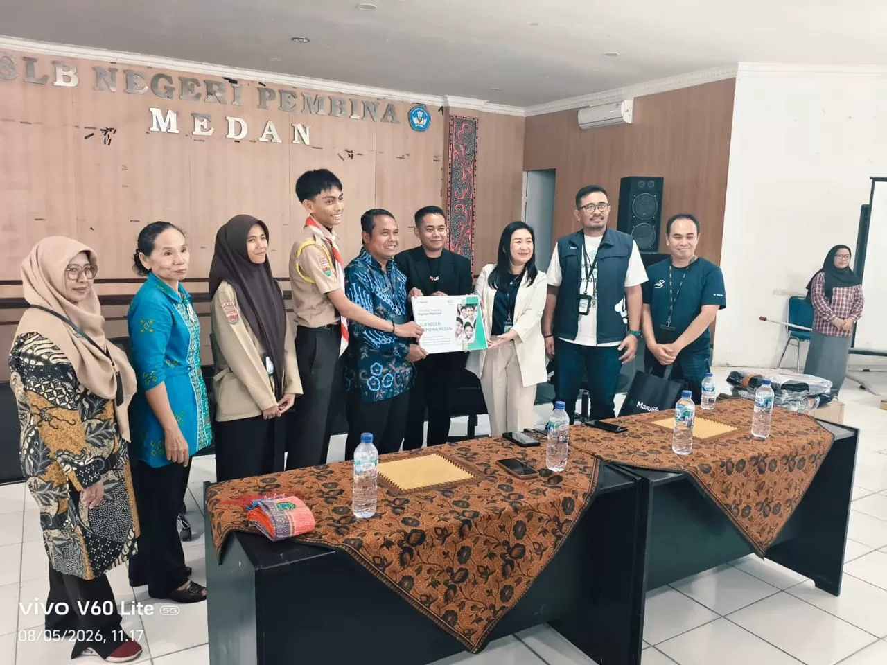 Lebih Dari 200 Relawan...
