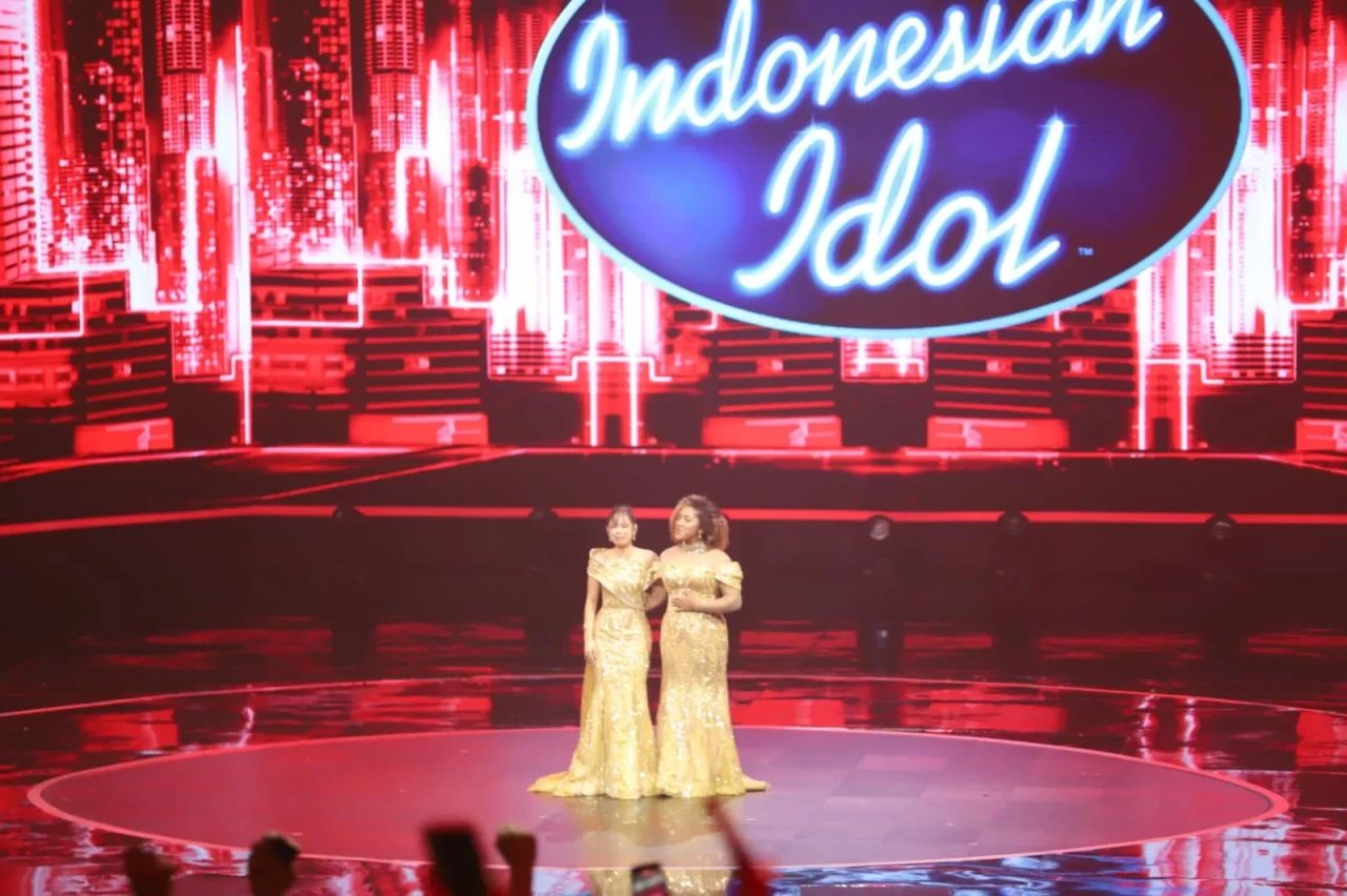 Celyna Grace Sabet Gelar...