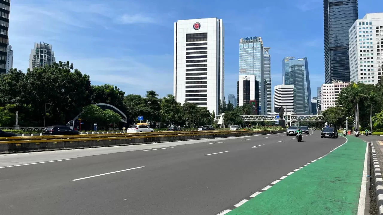 Suasana Jalan Sudirman...
