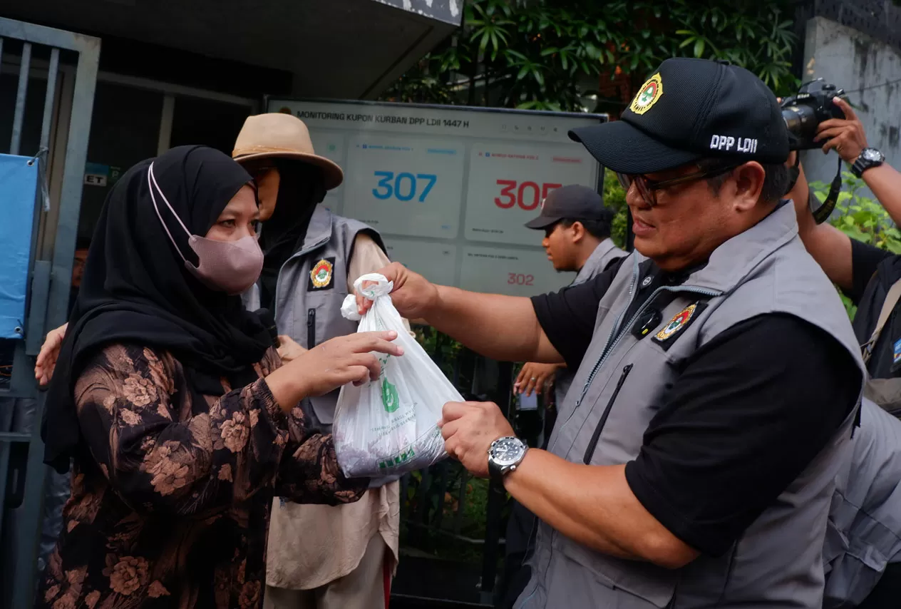 Ketua Umum DPP LDII...