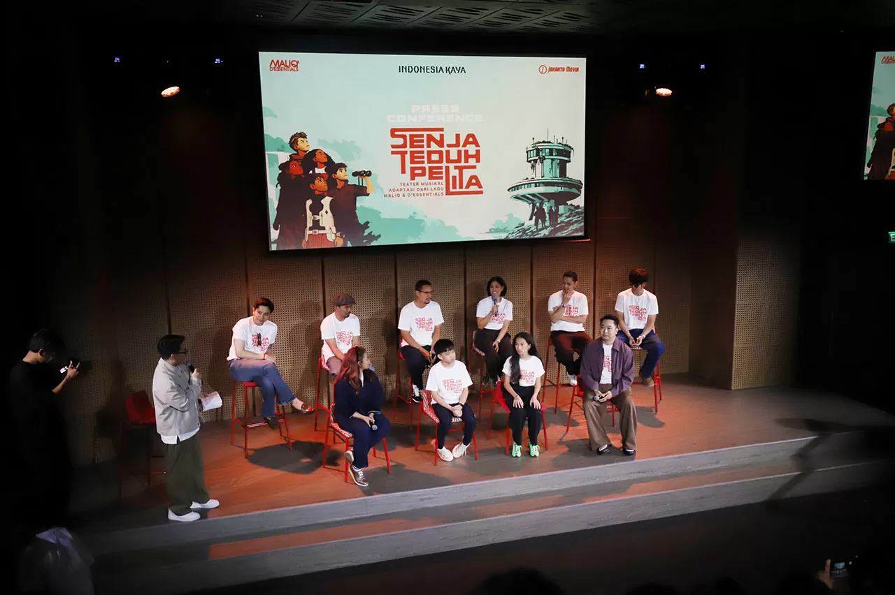 Maliq & D’Essentials...