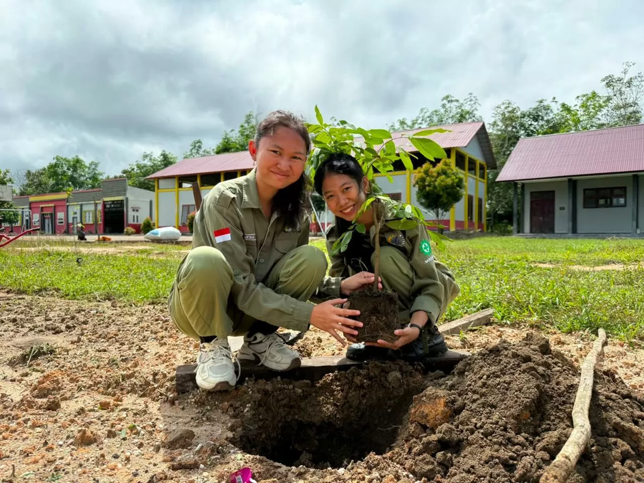 Hutan Petrofin Tumbuh...