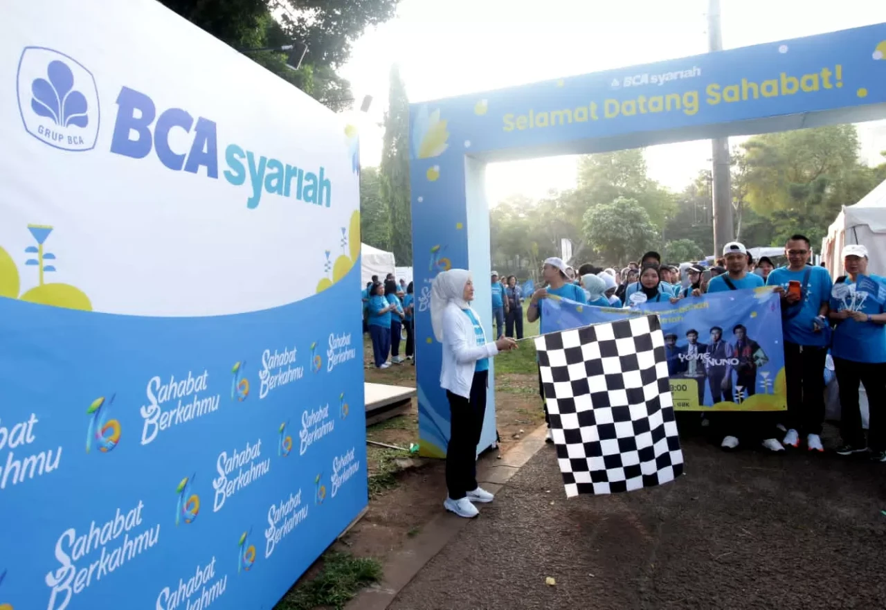 BCA Syariah Rayakan...