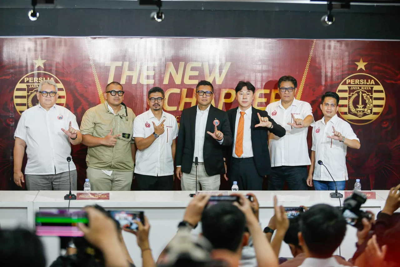 Shin Tae-yong Resmi...