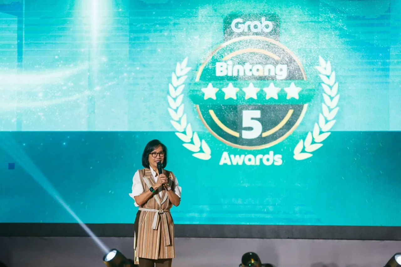 Grab dan Kemenpar Beri...