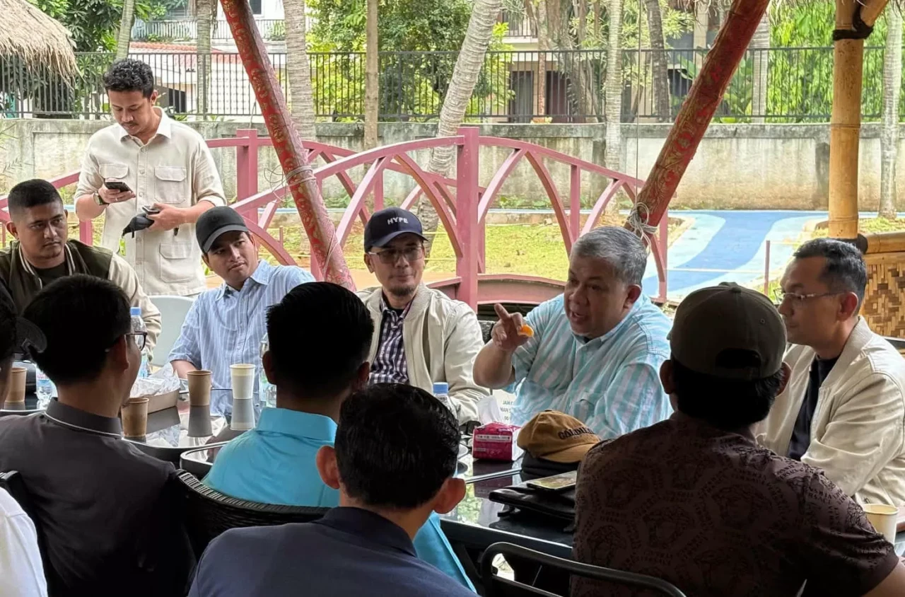 Fahri Hamzah : Prabowo...